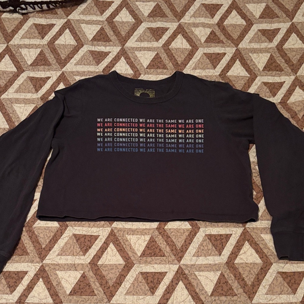 Spiritual gangster long sleeve crop top